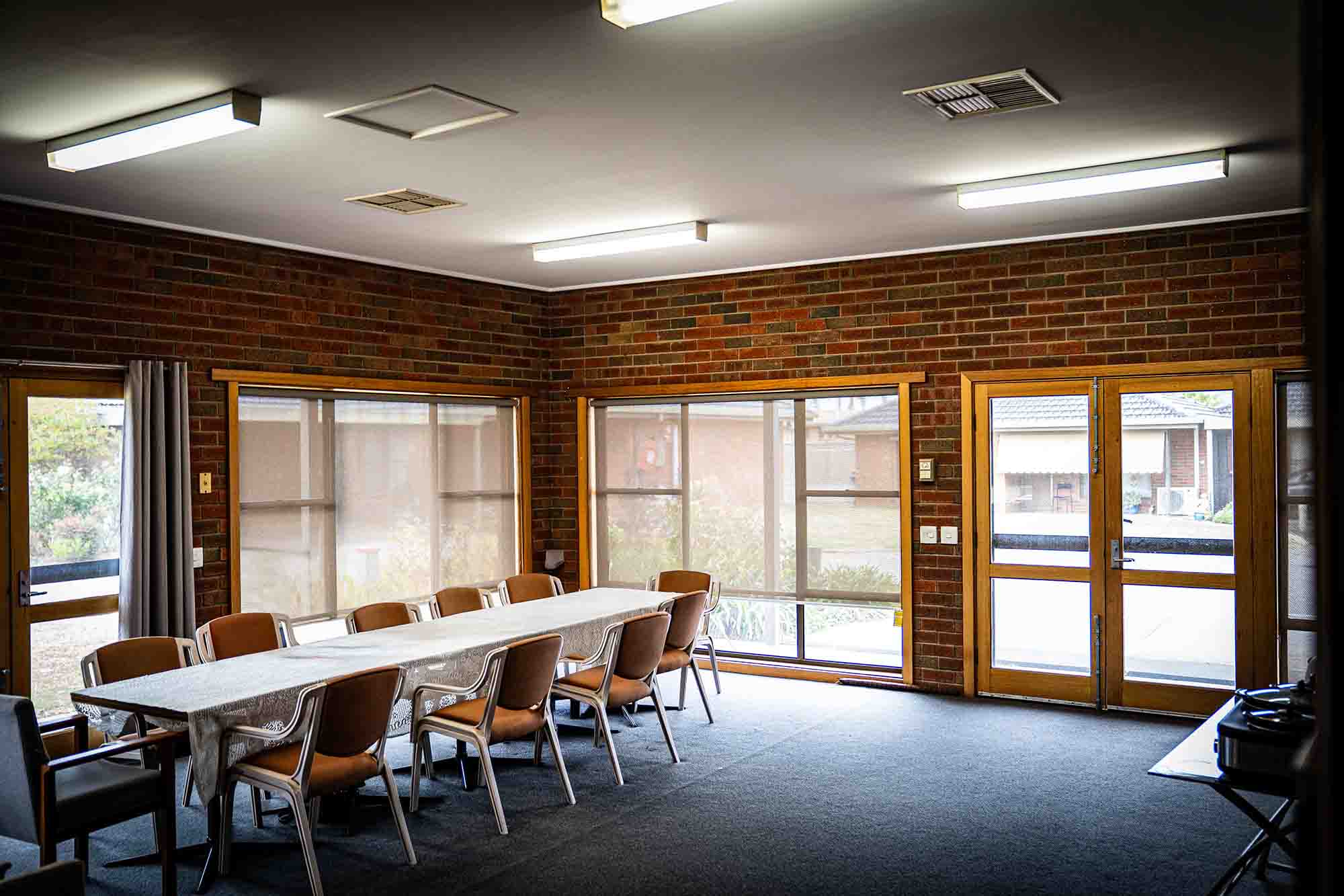 RF RL ILU Banksia Court Introduction 08